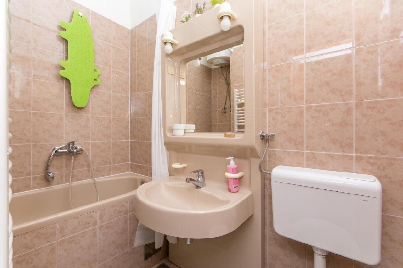 شقة Bura Studio Apartman دوبروفينك المظهر الخارجي الصورة