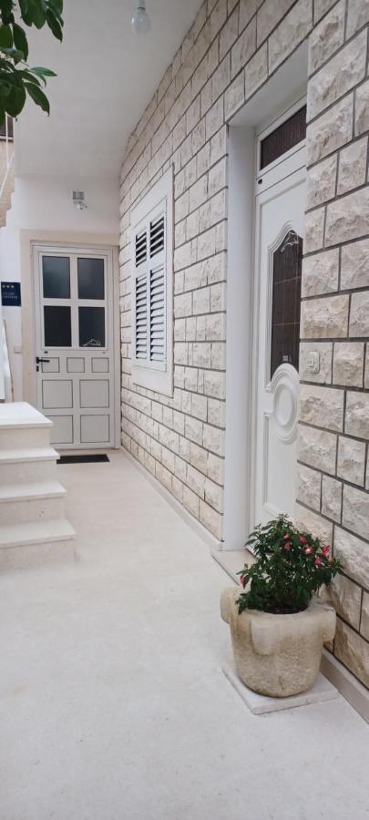 شقة Bura Studio Apartman دوبروفينك المظهر الخارجي الصورة